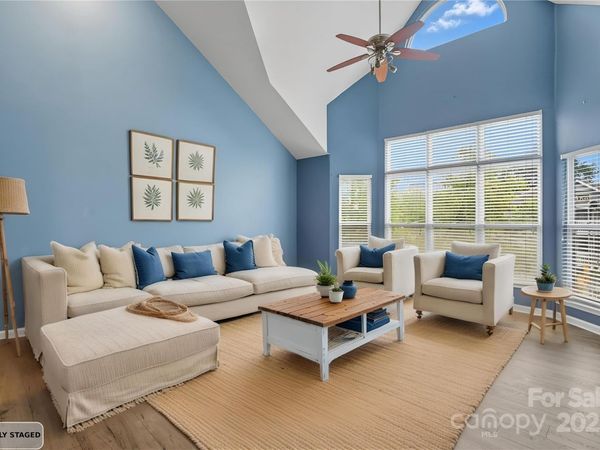 509 N Graham Street, Unit 3J, Charlotte, NC 28202