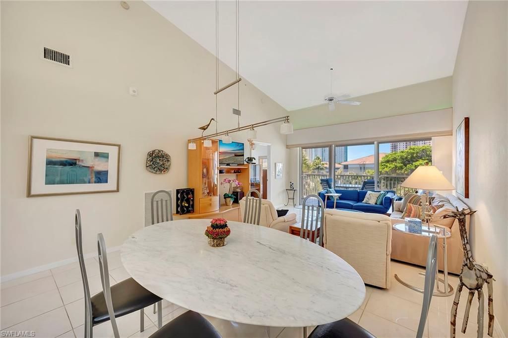 7654 Pebble Creek Cir, Unit 303, Naples, FL 34108 Photo