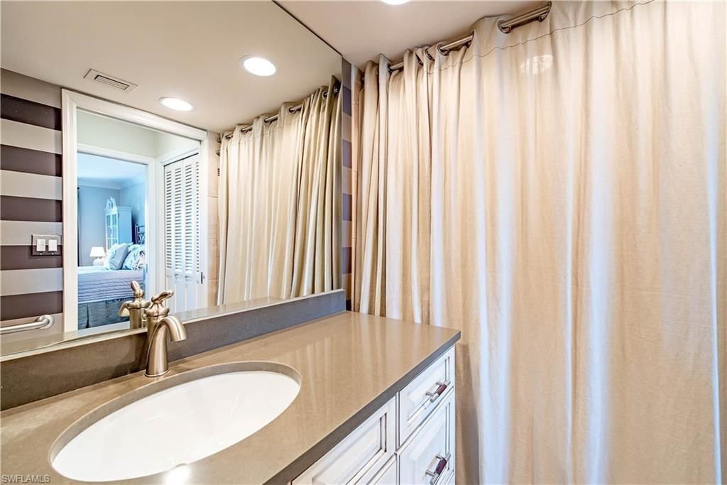 3003 Gulf Shore Blvd N, Unit 604, Naples, FL 34103 Photo