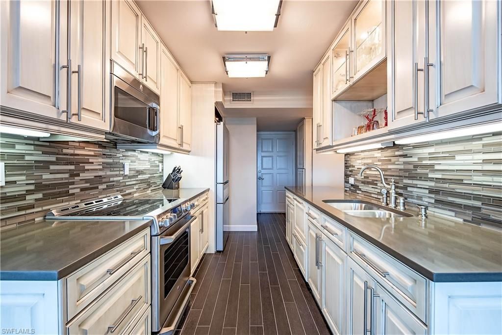 3003 Gulf Shore Blvd N, Unit 604, Naples, FL 34103 Photo