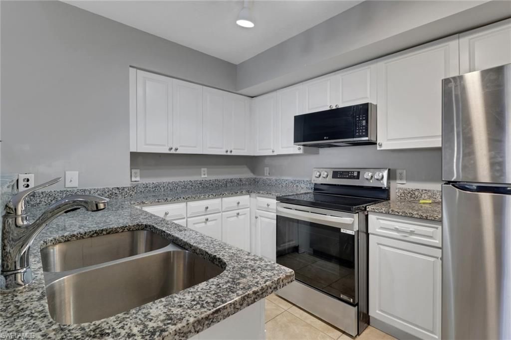 8659 River Homes Ln, Unit 1105, Bonita Springs, FL 34135 Photo