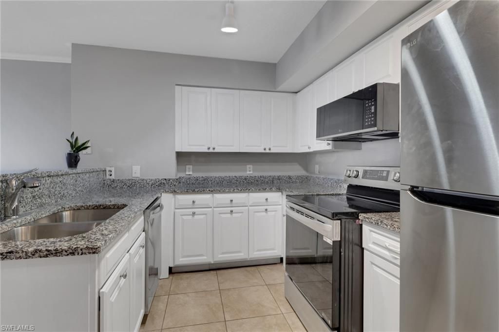 8659 River Homes Ln, Unit 1105, Bonita Springs, FL 34135 Photo