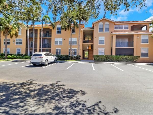 8659 River Homes LN, Unit 1105, BONITA SPRINGS, FL 34135