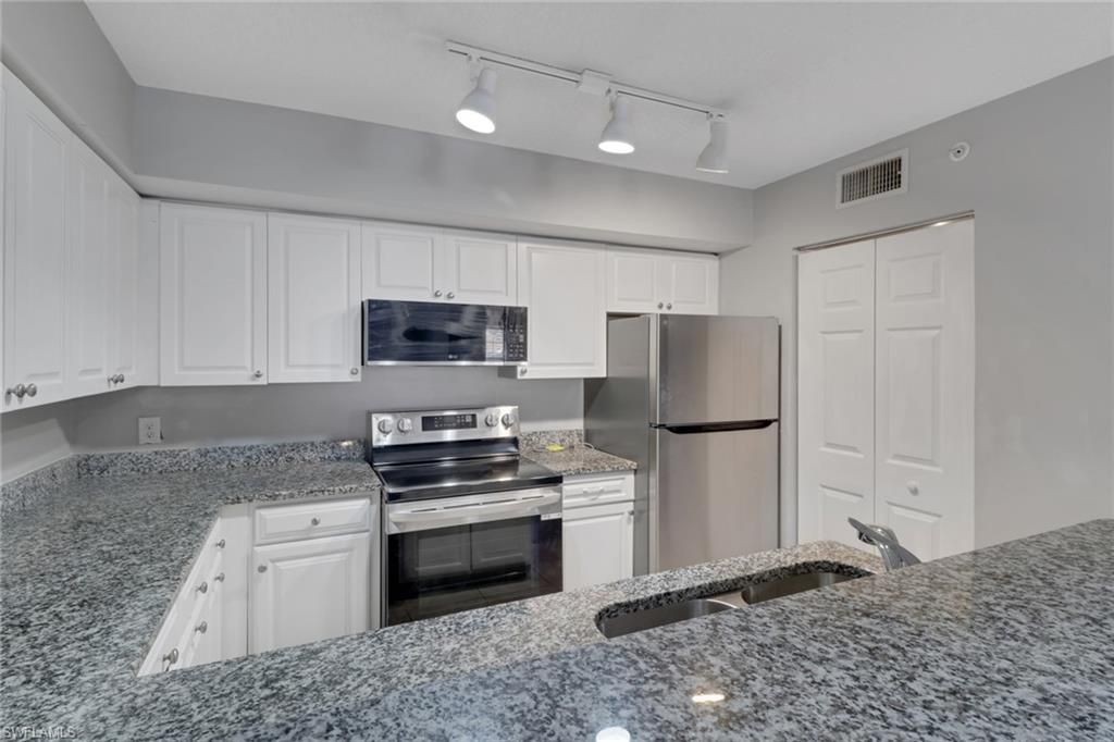 8659 River Homes Ln, Unit 1105, Bonita Springs, FL 34135 Photo