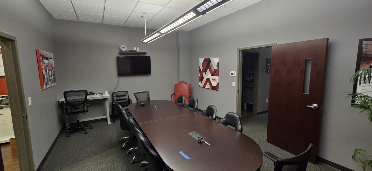 126 Seven Farms Drive Photo 4