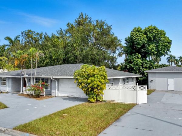 4747 MCGREGOR BOULEVARD, FORT MYERS, FL 33901