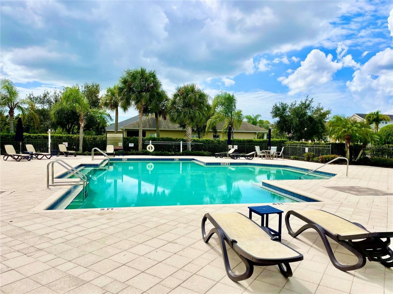 6417 Pine Breeze Run, Sarasota, FL 34243 Photo