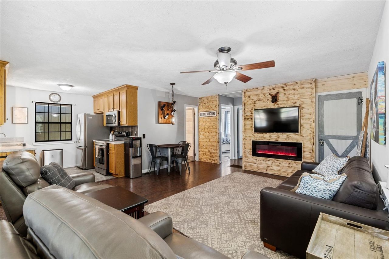 1069 SE Suwannee Trail, Branford, FL 32008 Photo