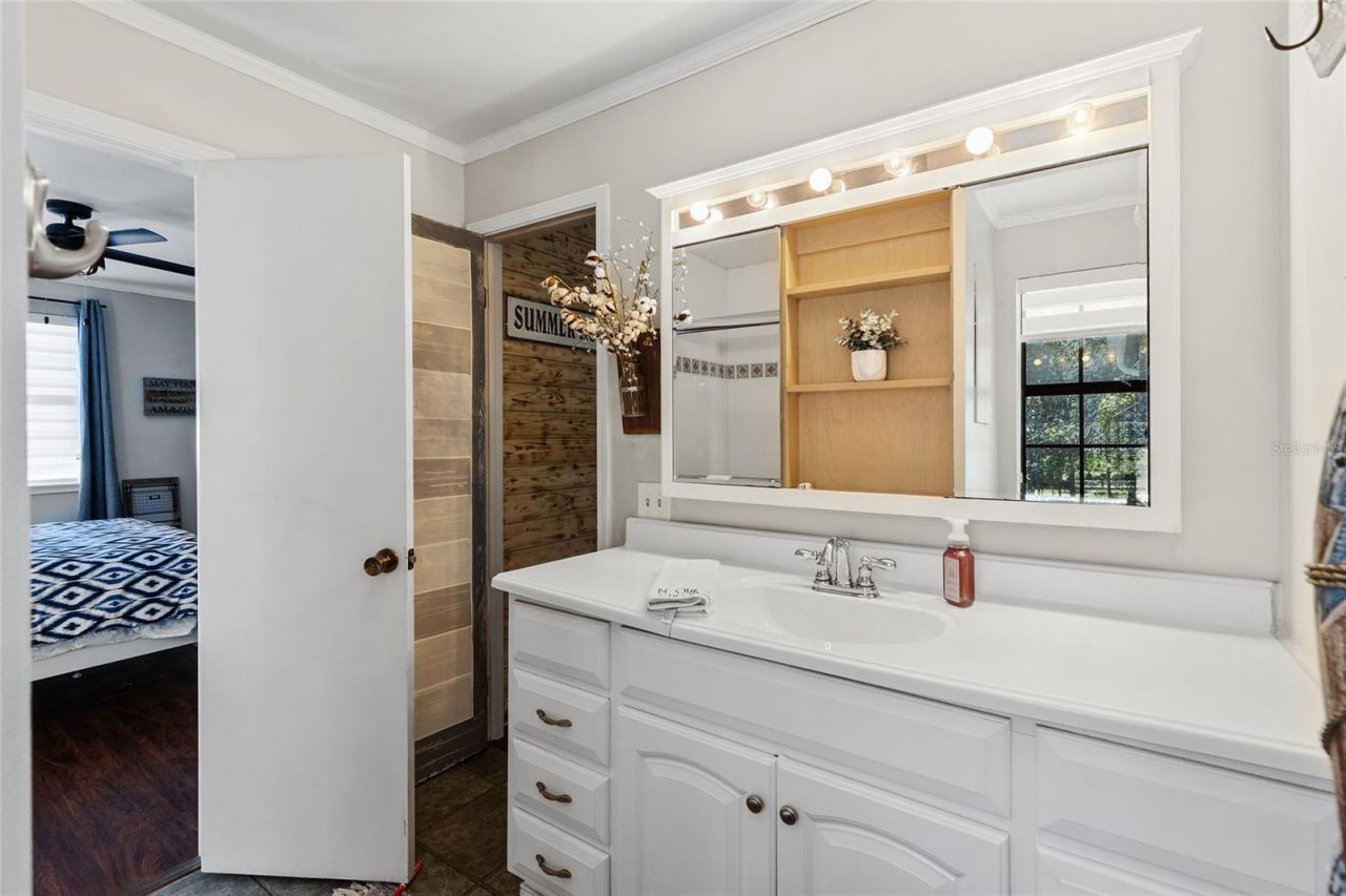 1069 SE Suwannee Trail, Branford, FL 32008 Photo