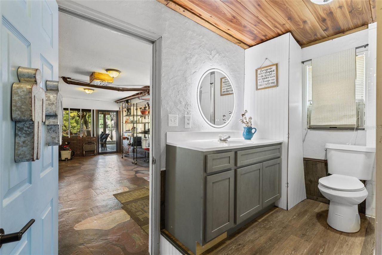 1069 SE Suwannee Trail, Branford, FL 32008 Photo