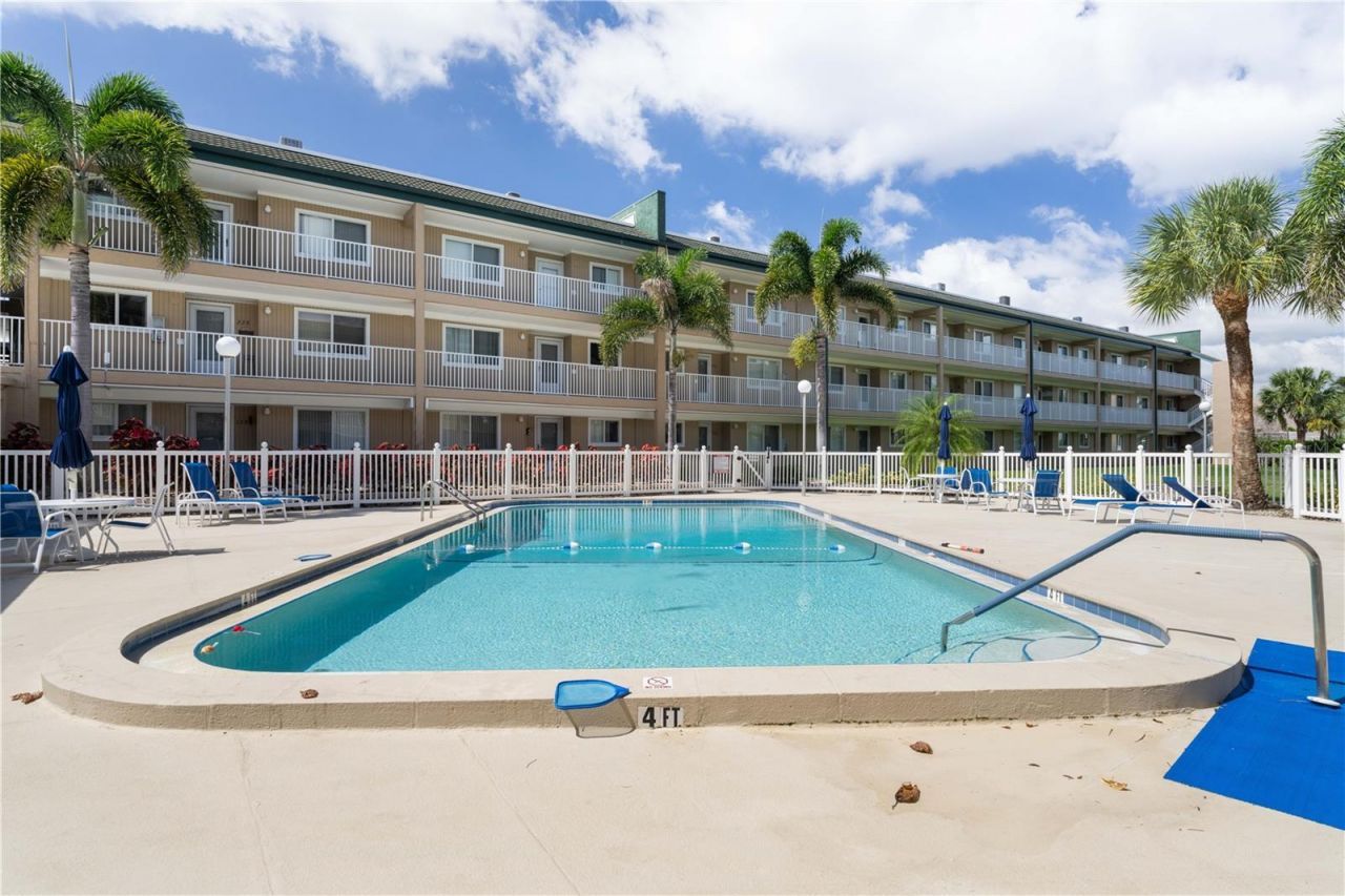 150 Harborside Avenue, Unit 313, Punta Gorda, FL 33950 Photo