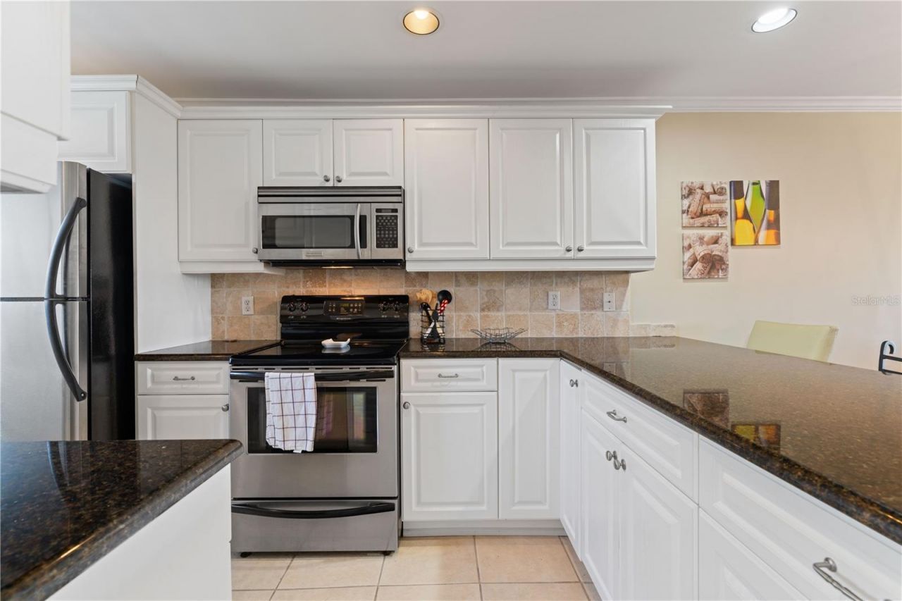 150 Harborside Avenue, Unit 313, Punta Gorda, FL 33950 Photo