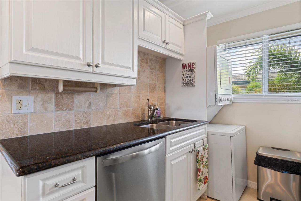 150 Harborside Avenue, Unit 313, Punta Gorda, FL 33950 Photo