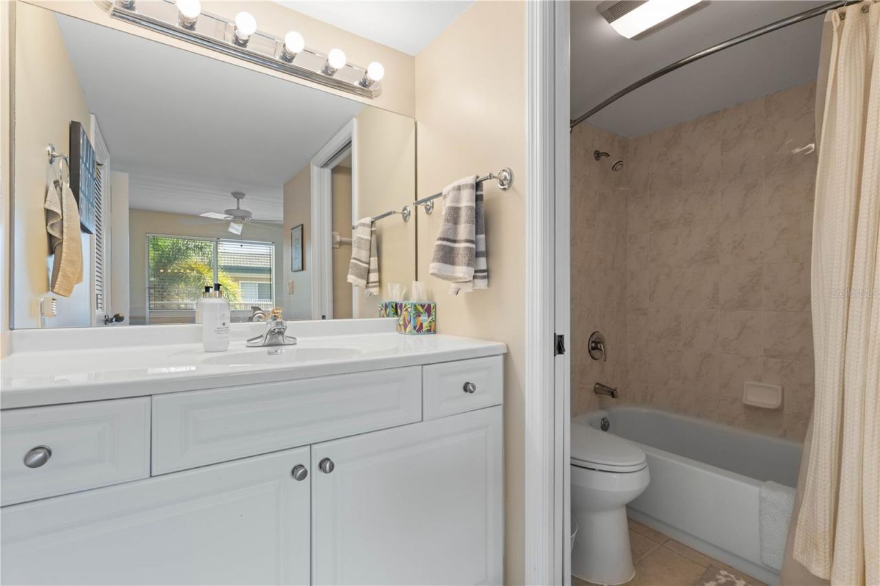 150 Harborside Avenue, Unit 313, Punta Gorda, FL 33950 Photo