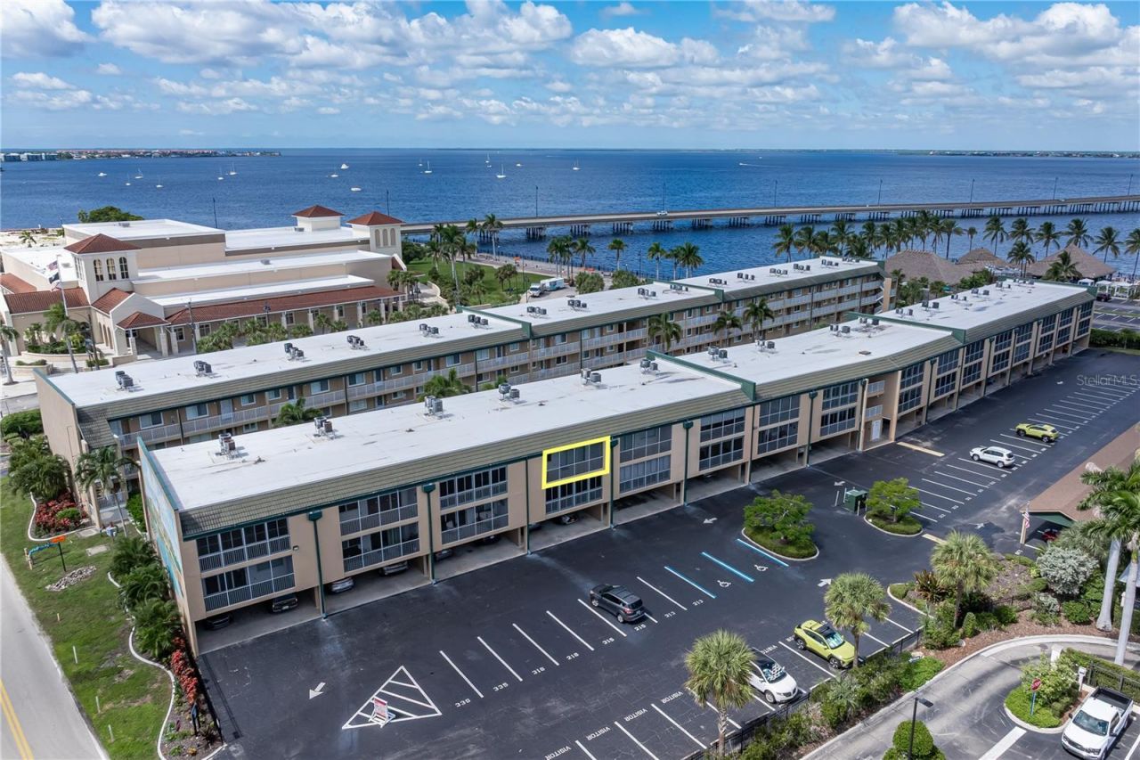 150 Harborside Avenue, Unit 313, Punta Gorda, FL 33950 Photo