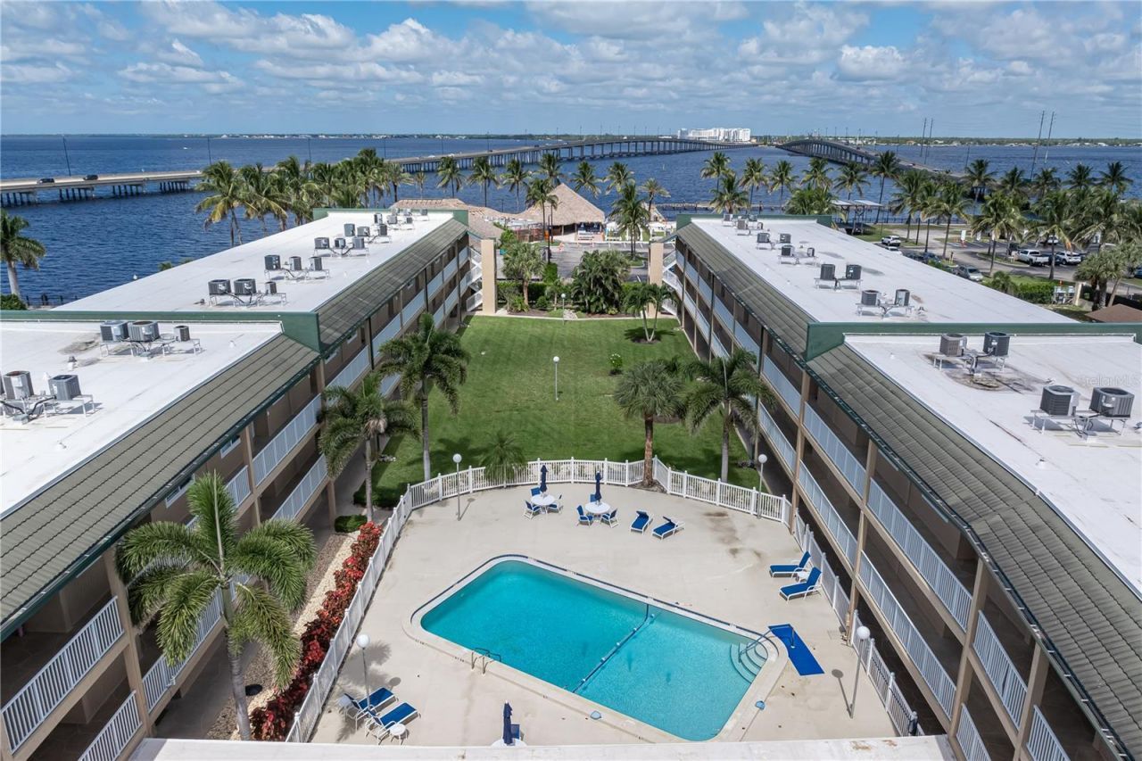 150 Harborside Avenue, Unit 313, Punta Gorda, FL 33950 Photo