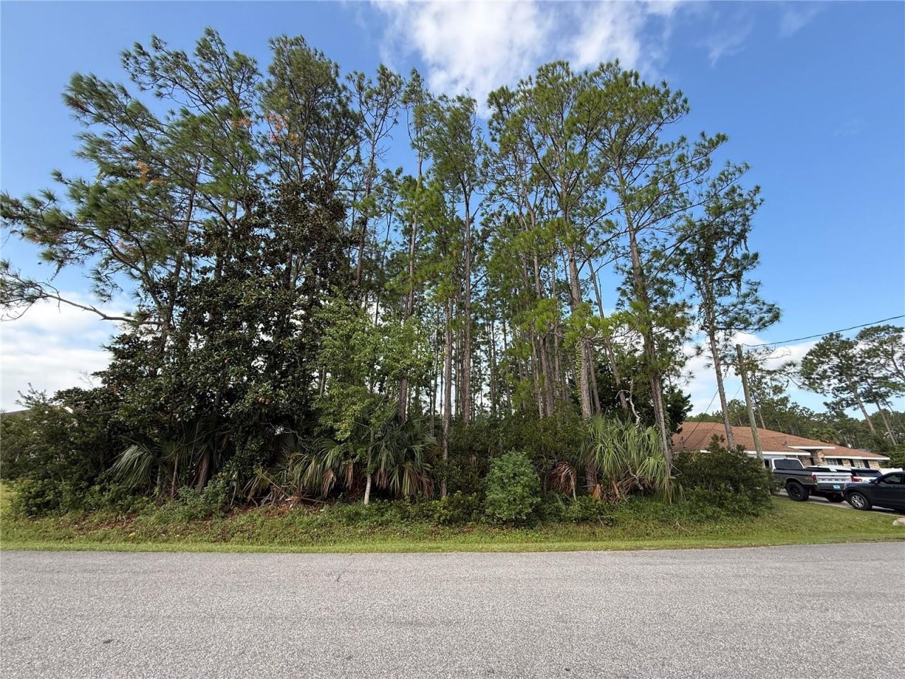 19 Lindberg Lane, Palm Coast, FL 32137 Main Photo