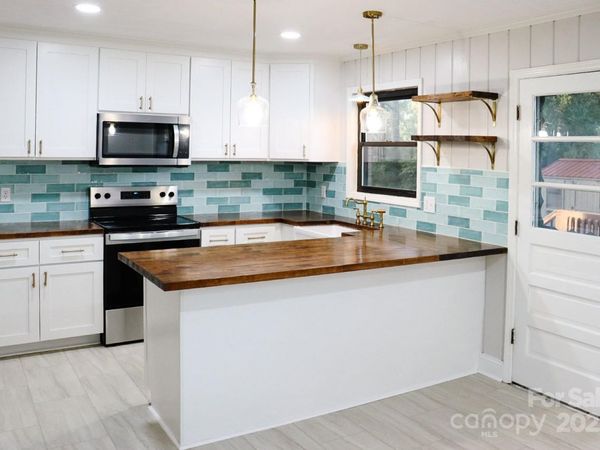 3950 Harrisburg Drive, Harrisburg, NC 28075