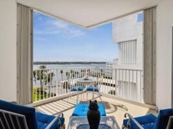 2860 S Ocean Boulevard, Unit 602, Palm Beach, FL 33480