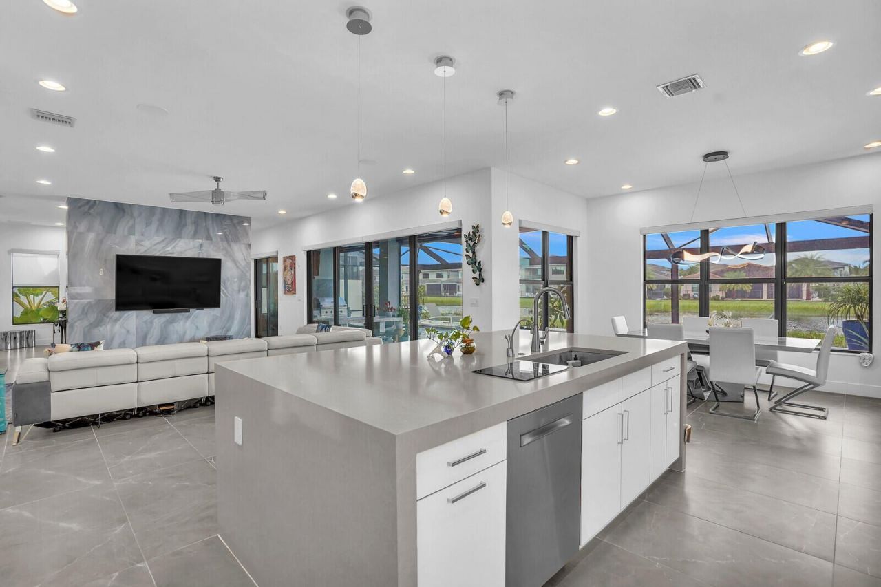 8611 Dearborn River Way, Boca Raton, FL 33496 Photo