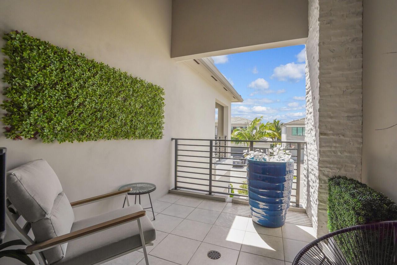 8611 Dearborn River Way, Boca Raton, FL 33496 Photo