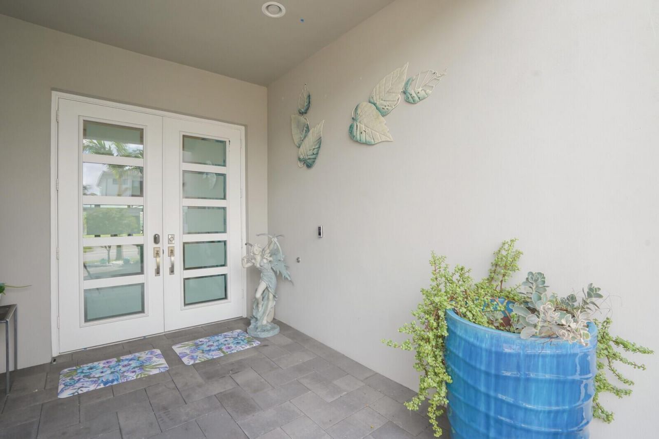 8611 Dearborn River Way, Boca Raton, FL 33496 Photo