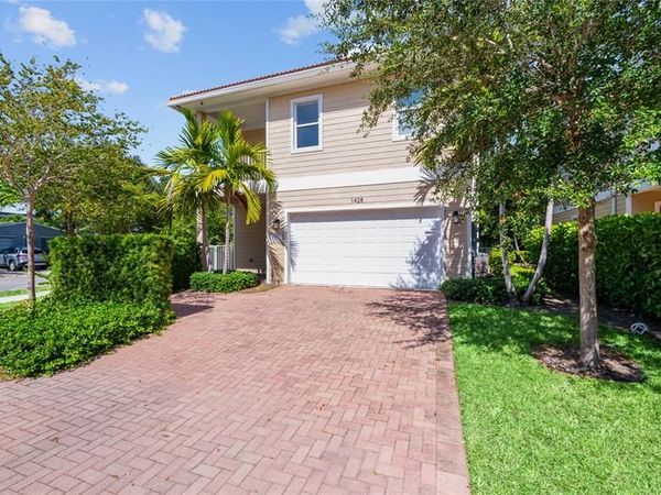 1428 SW 4th Ave, Unit 1428, Fort Lauderdale, FL 33315