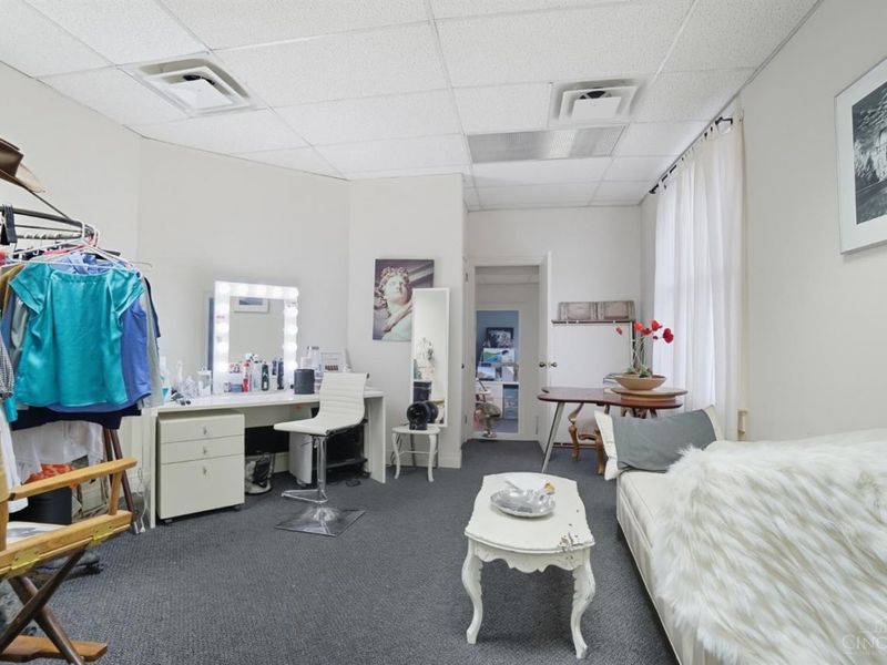 1050 E McMillan Street, Cincinnati, OH 45206 Photo 15