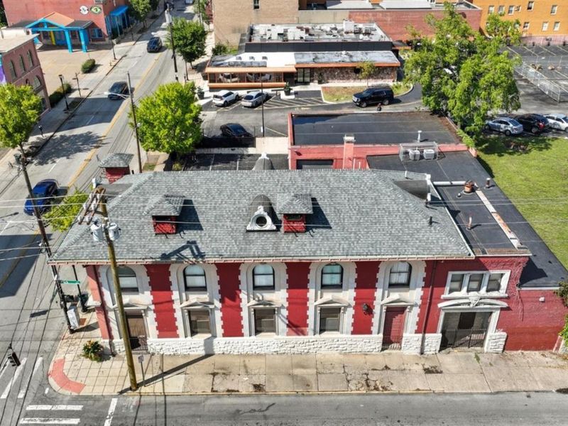1050 E McMillan Street, Cincinnati, OH 45206 Photo 2