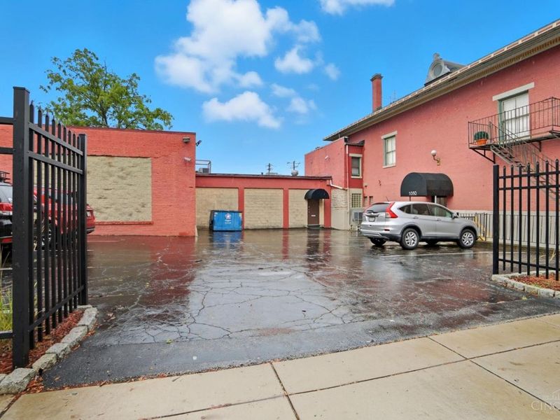 1050 E McMillan Street, Cincinnati, OH 45206 Photo 4