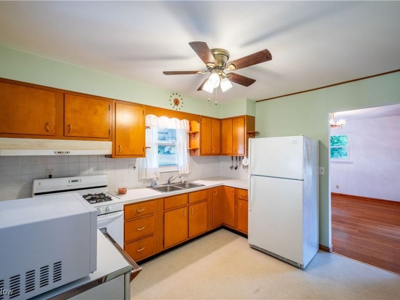 1728 Rosemar Road, Parkersburg, WV 26105 Photo 18