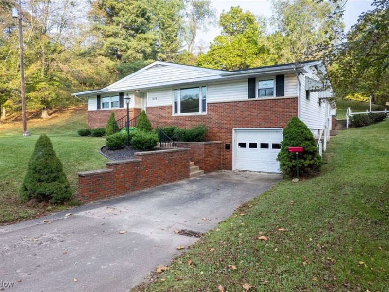 1728 Rosemar Road, Parkersburg, WV 26105 Photo 9