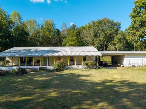 389 Friendship Lane, Delano, TN 37325