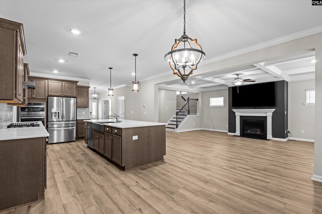 478 Harbour Pointe Drive Photo 10