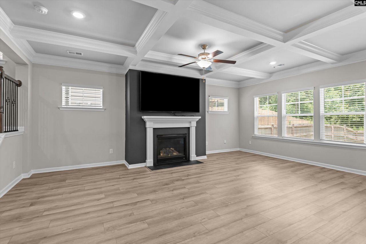 478 Harbour Pointe Drive Photo 16