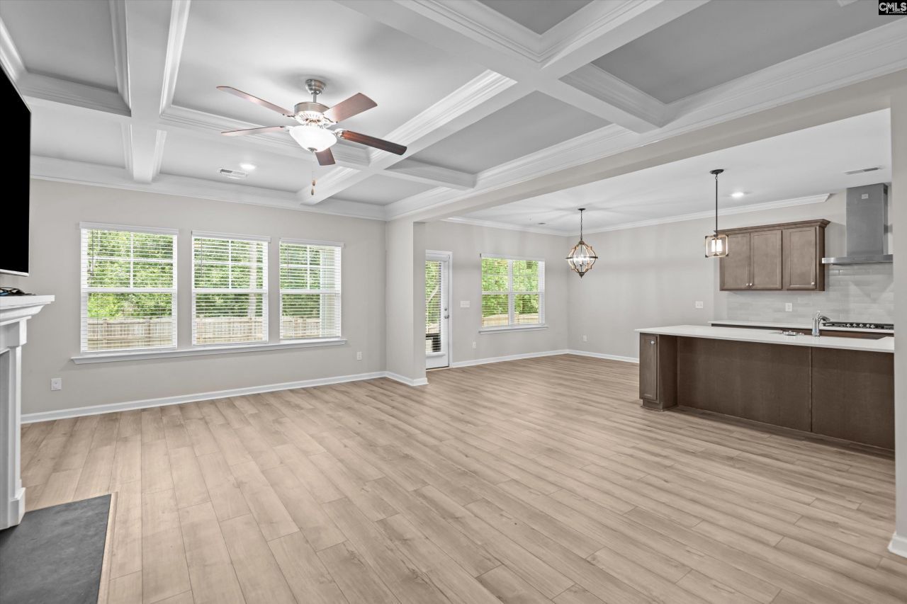 478 Harbour Pointe Drive Photo 17