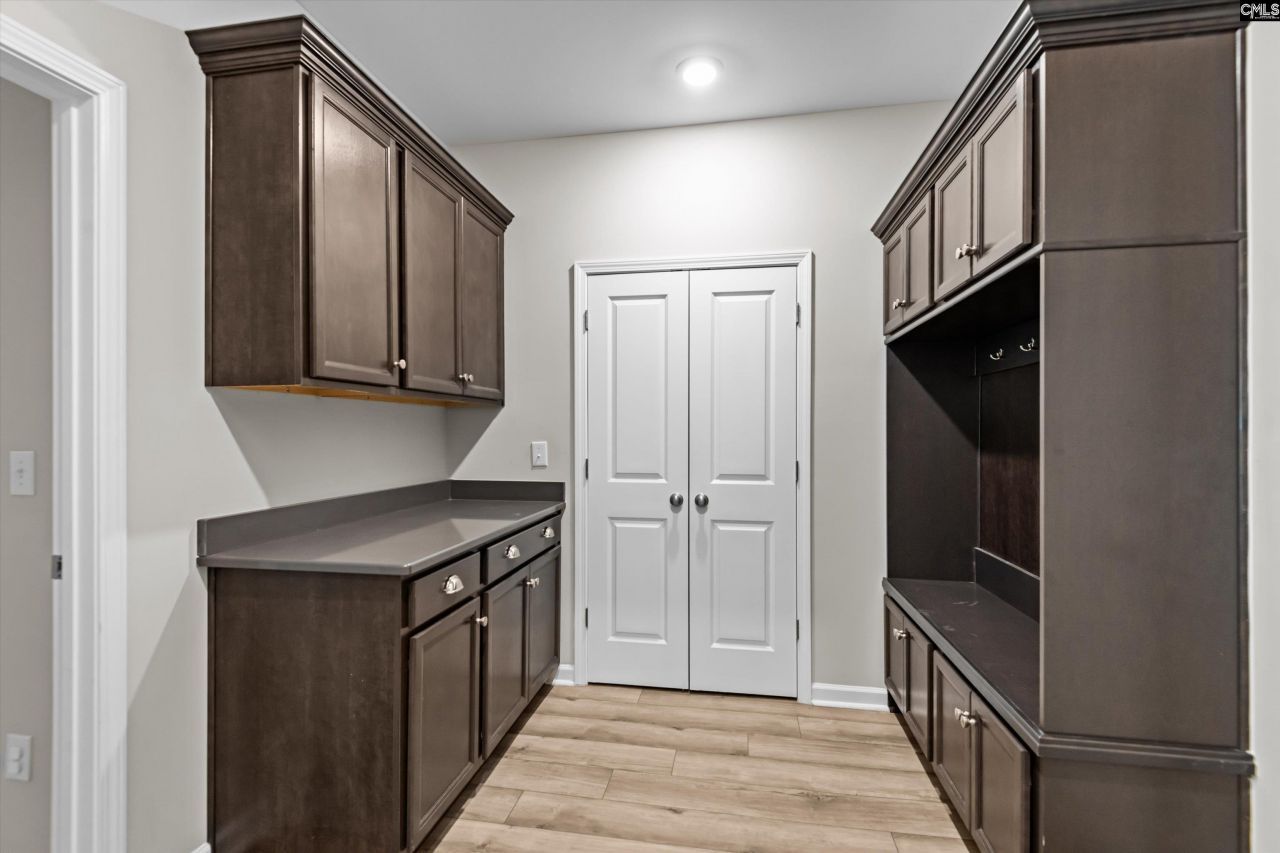 478 Harbour Pointe Drive Photo 34