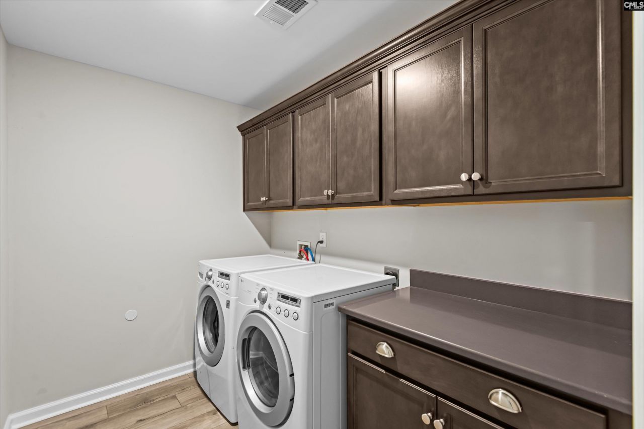 478 Harbour Pointe Drive Photo 35