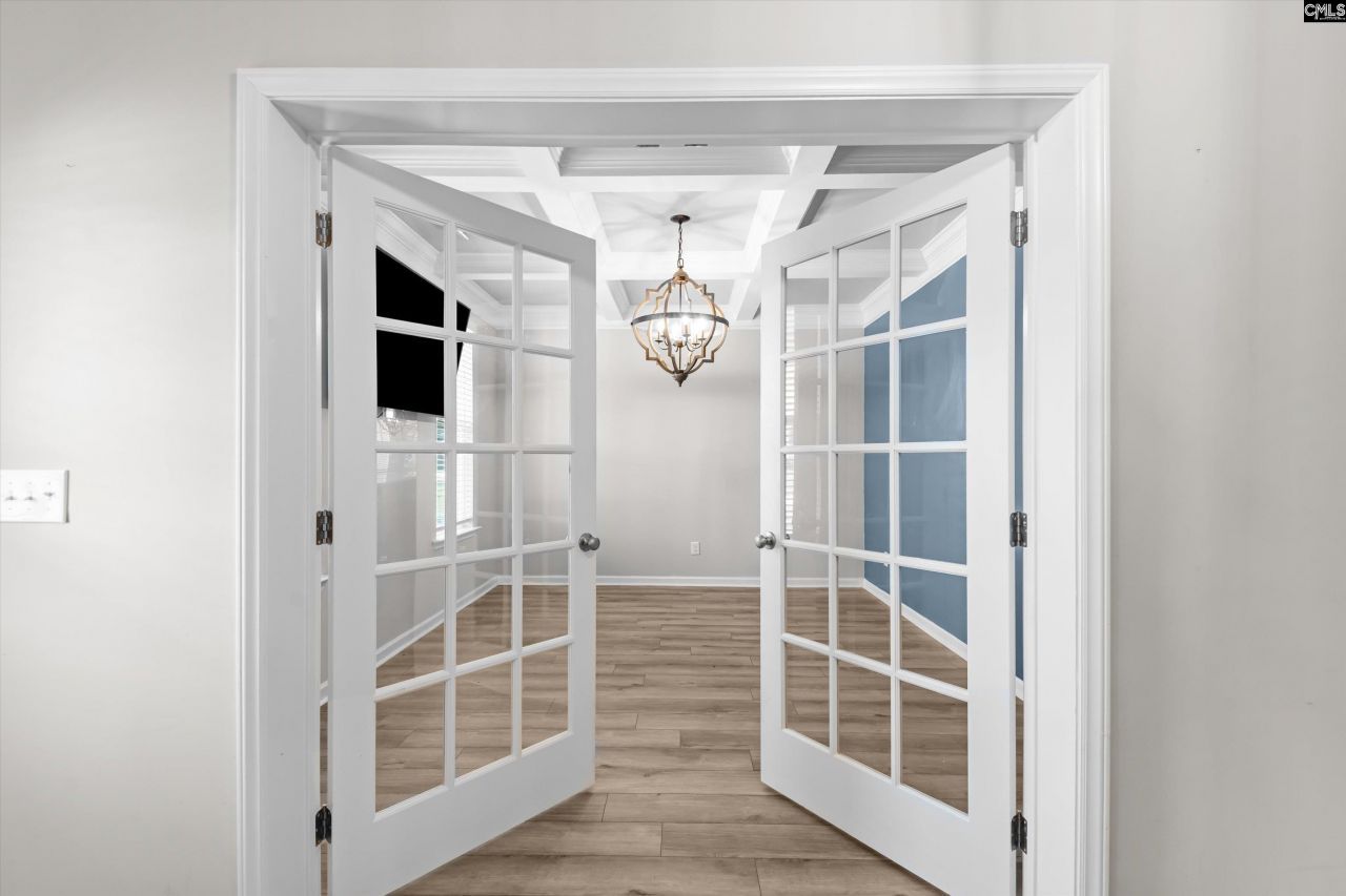 478 Harbour Pointe Drive Photo 5