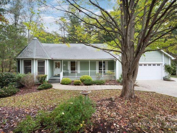 37 New Cross North None, Asheville, NC 28805