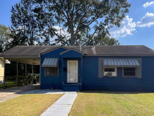 3924 Iroquois St, Baton Rouge, LA 70805