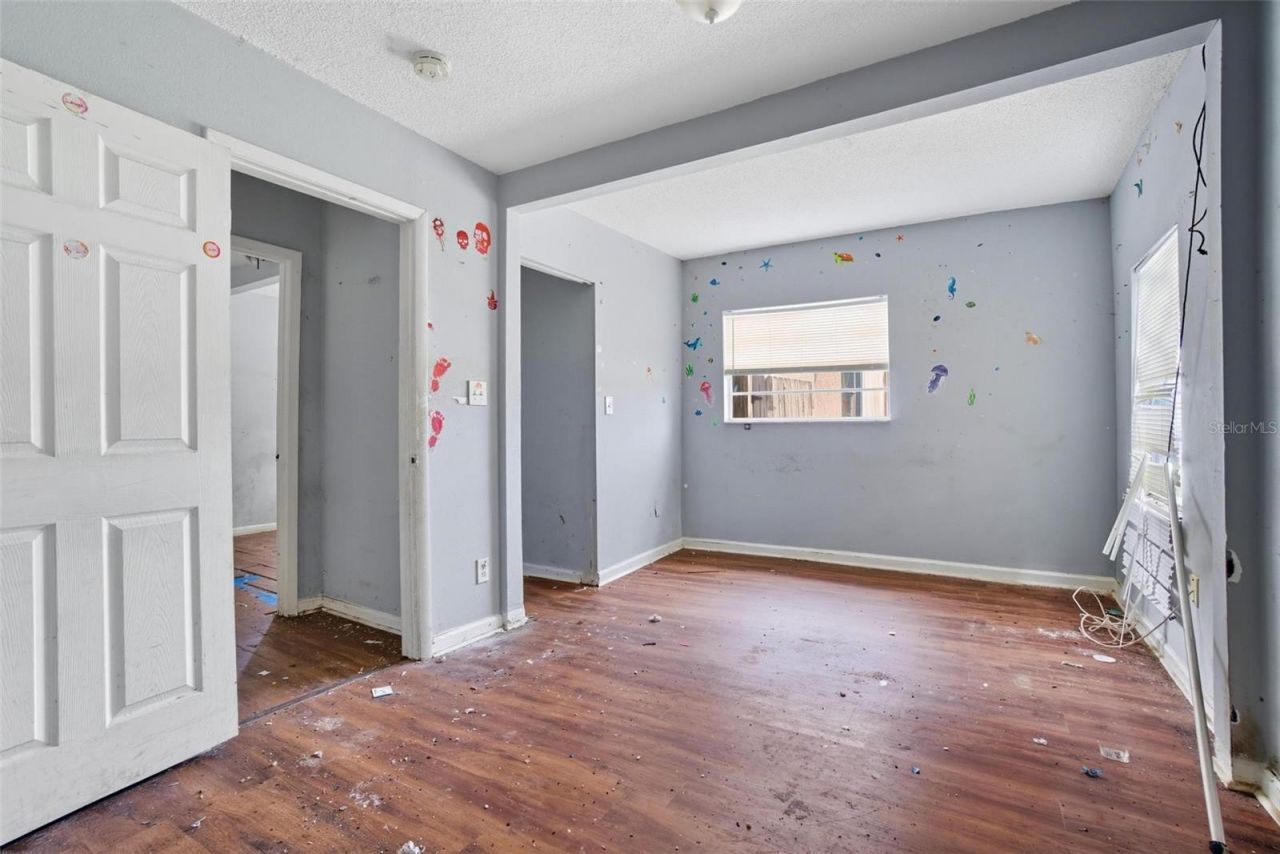 1745 44th Street S, Saint Petersburg, FL 33711 Photo