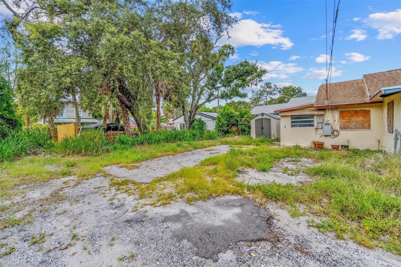 1745 44th Street S, Saint Petersburg, FL 33711 Photo