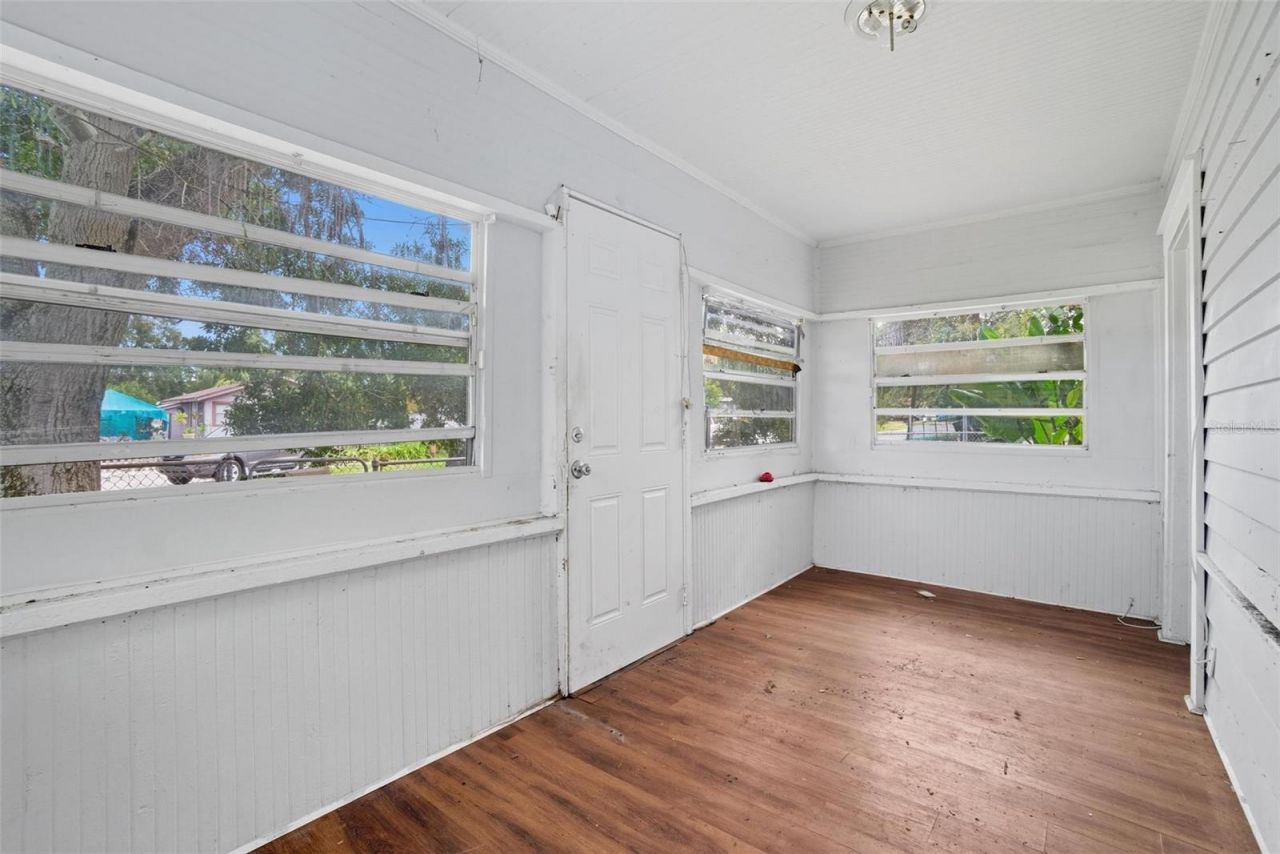 1745 44th Street S, Saint Petersburg, FL 33711 Photo