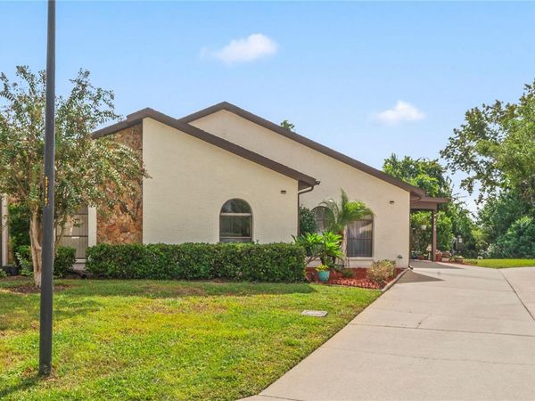 9195 LINGROVE ROAD, WEEKI WACHEE, FL 34613