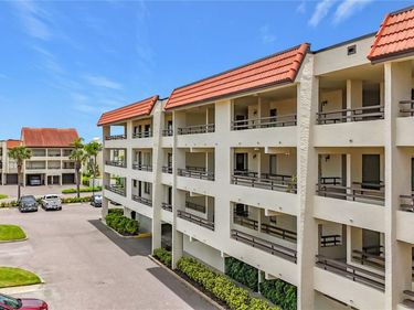 106 1ST STREET E, Unit 306, ST PETERSBURG, FL 33715