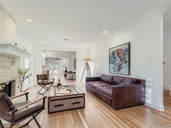 211 ELIZABETH, Terrell Hills, TX 78209