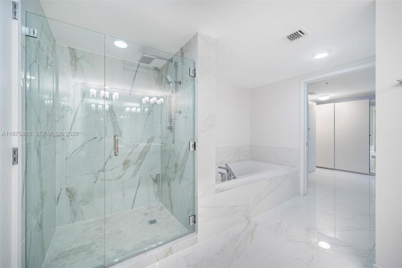 400 Sunny Isles Blvd, Unit 1707, Sunny Isles Beach, FL 33160 Photo