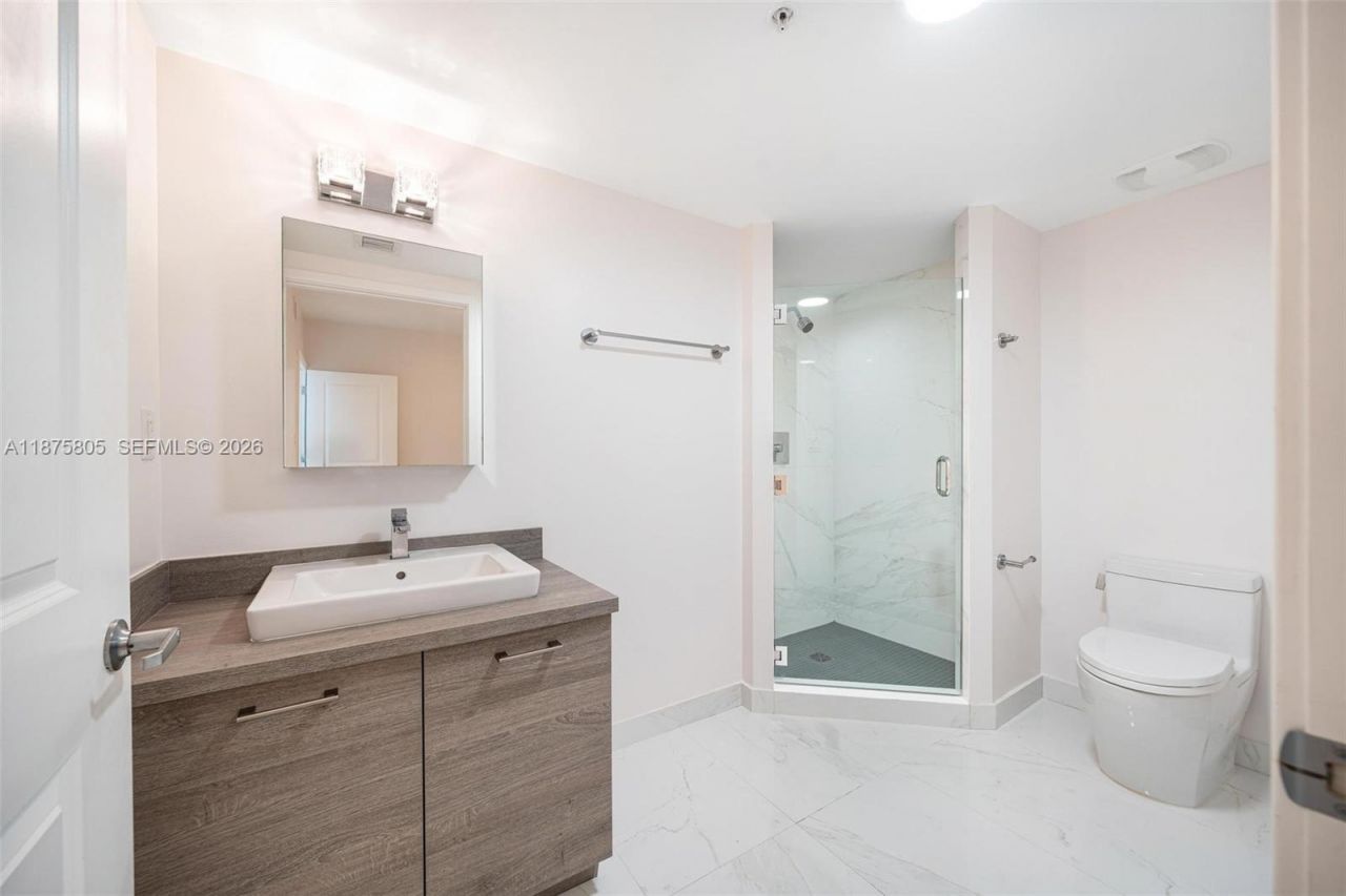 400 Sunny Isles Blvd, Unit 1707, Sunny Isles Beach, FL 33160 Photo