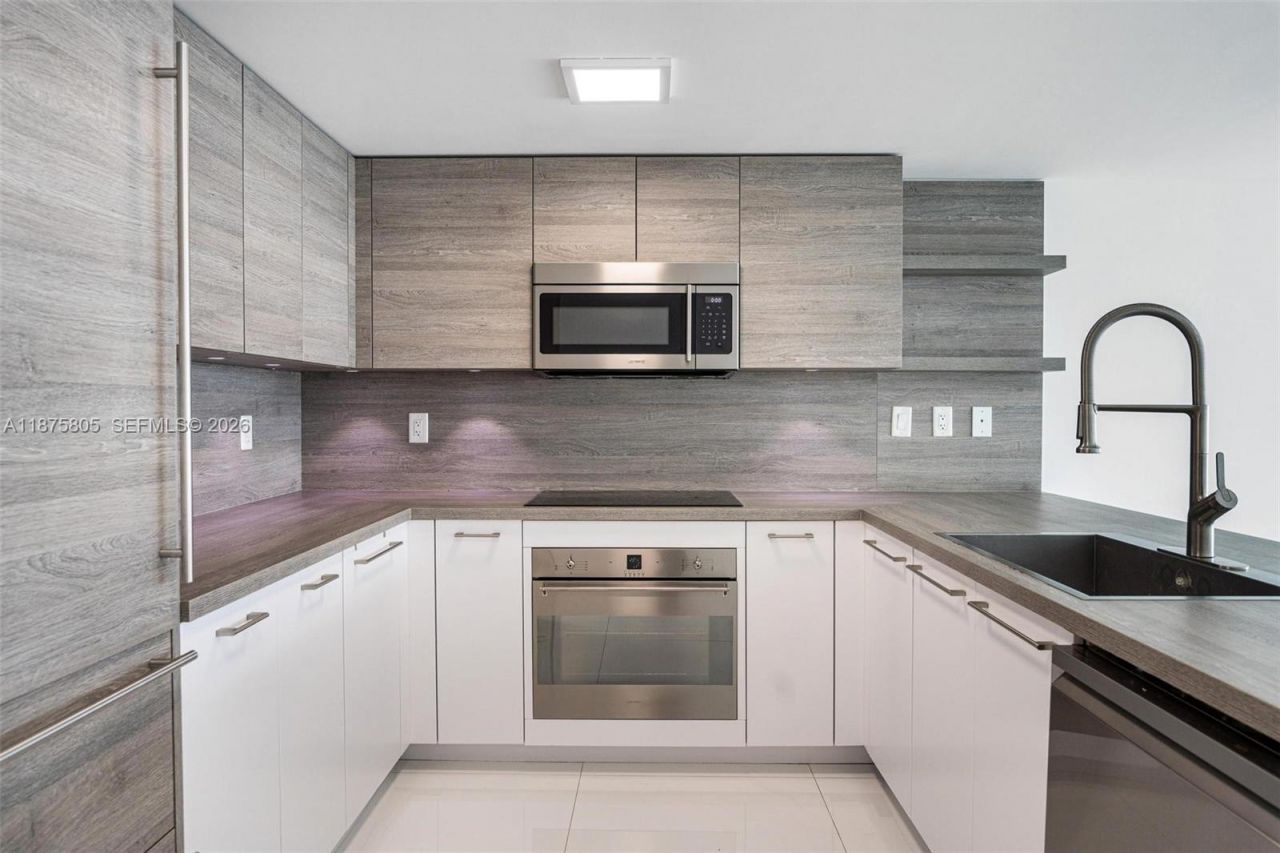 400 Sunny Isles Blvd, Unit 1707, Sunny Isles Beach, FL 33160 Photo